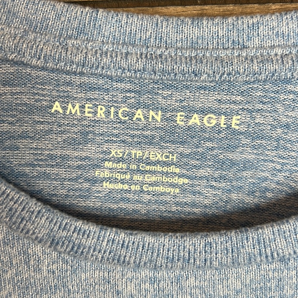 American Eagle Women’s Soft long sleeved shirt - Picture 2 of 4